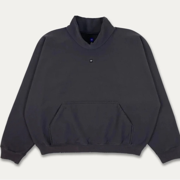 YEEZY x GAP Mock Neck Sweater MED. Black NIOB( w/ tags MINT AND UNWORN) 💣